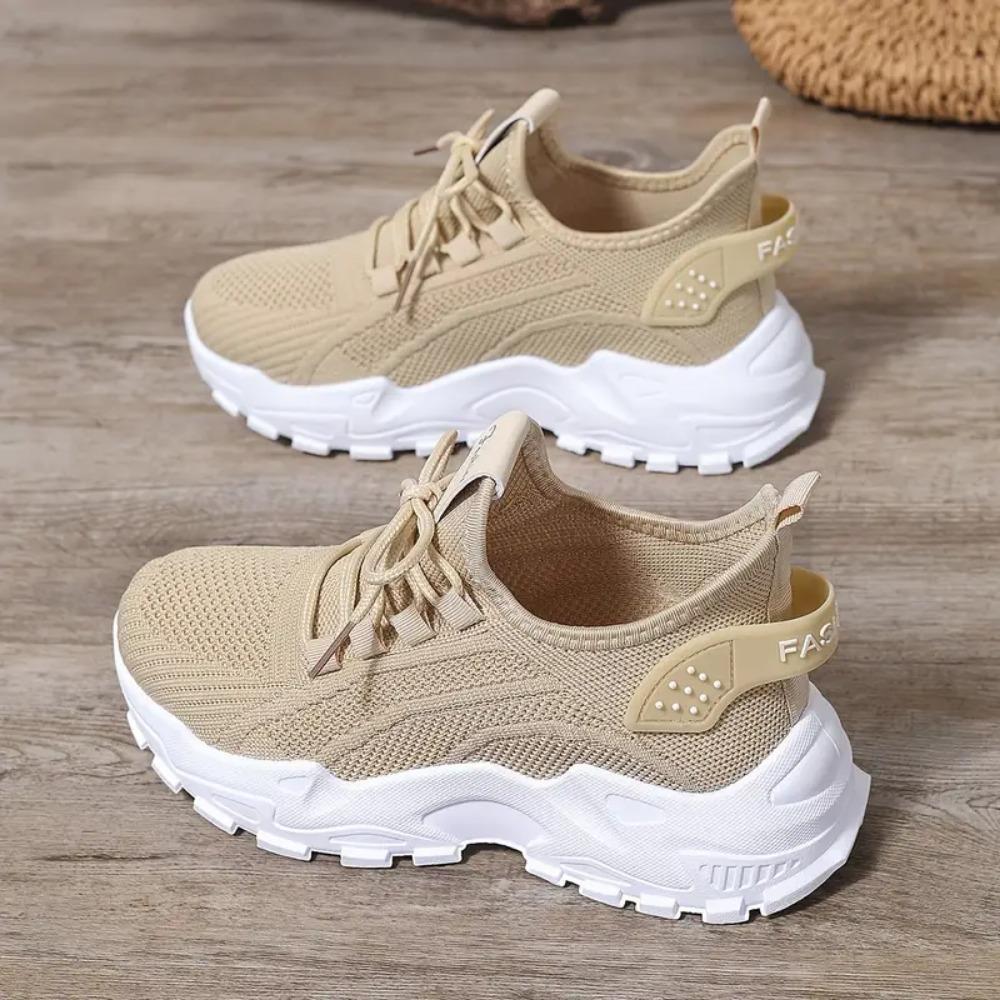 Atmungsaktive Strick-Sneaker für Damen, leichte, bequeme Low-Top-Laufschuhe mit weicher Sohle für alle Jahreszeiten 39 beige von Joom DACH