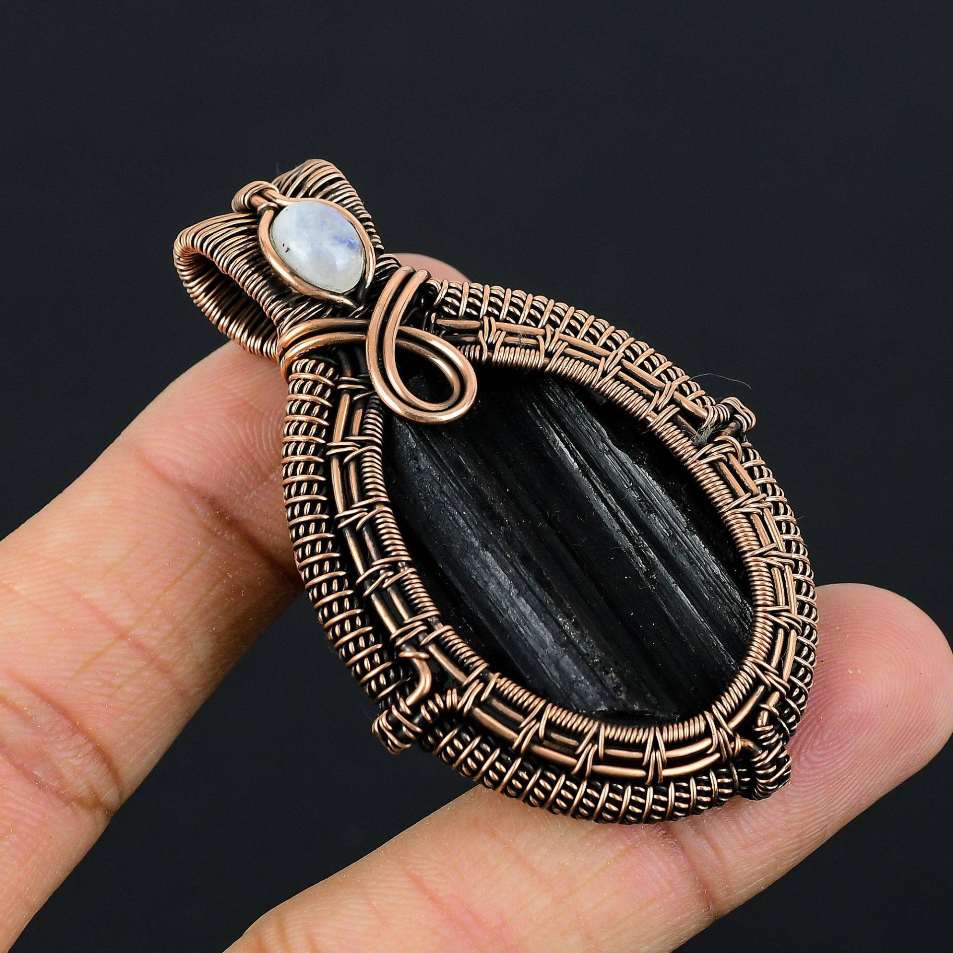 Ausgefallener schwarzer Turmalin-Edelstein, reiner Kupferdraht, umwickelt, handgefertigter Schmuckanhänger 2.44 Inches schwarz von Joom DACH