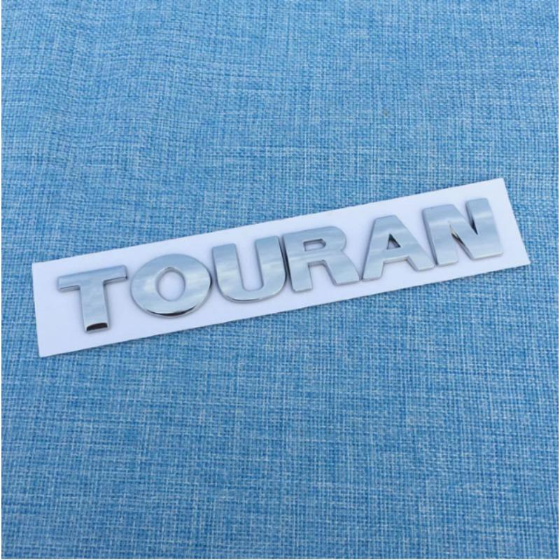 Auto Buchstaben Hinten Stamm Aufkleber Emblem Abzeichen Logo Aufkleber für CC GOLF POLO BORA JETTA SAGITAR LAVIDA MAGOTAN PASSAT TOURAN TIGUAN TOUAREG TOURAN silber von Joom DACH