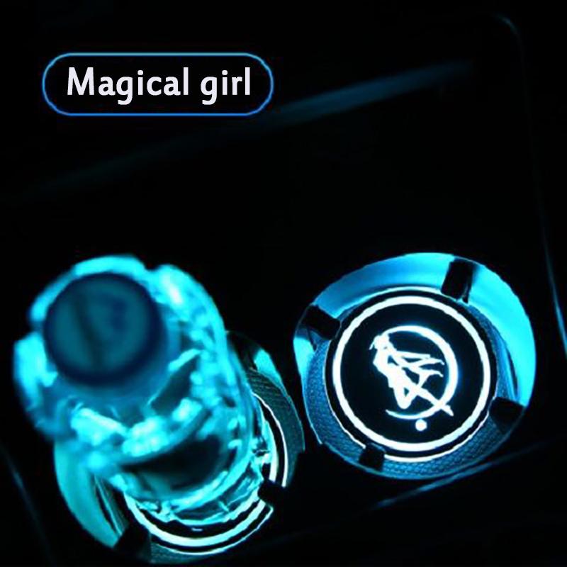 Auto-Getränkebecherhalter, Dekoration, LED-Innenbeleuchtung, Kissen, geeignet für alle Fahrzeuge Magical girl bunt von Joom DACH