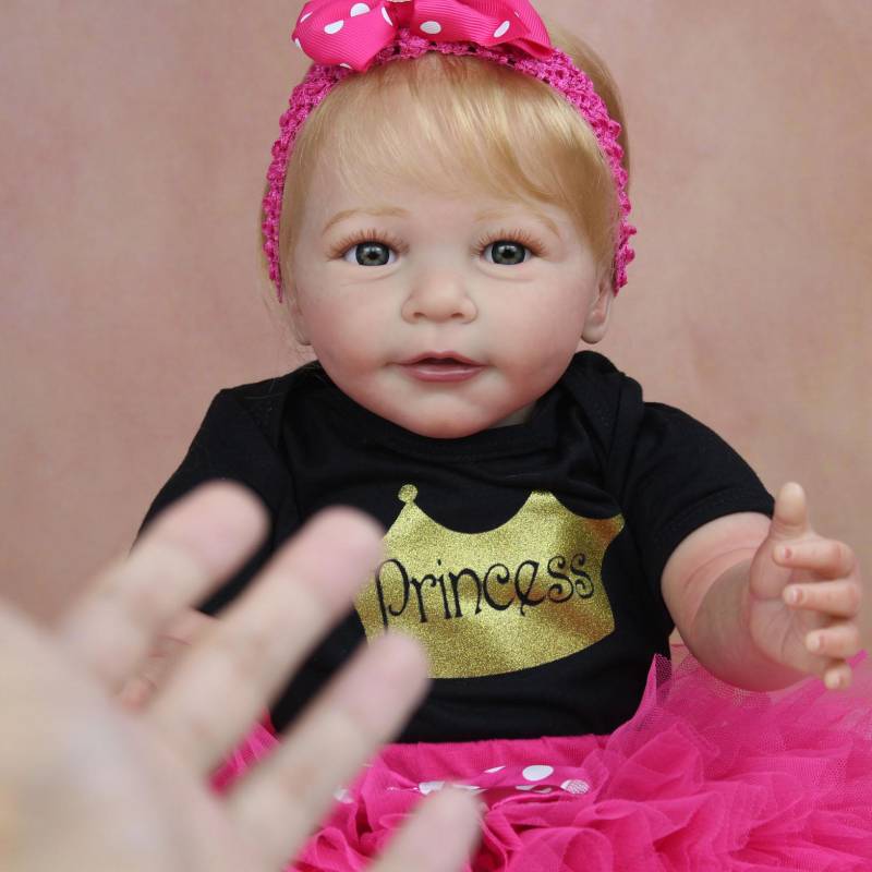 BZDOLL 55CM 3D-Paint Haut Weiches Silikon Reborn Baby Für Mädchen Realistische Lange Haare Prinzessin Kleinkind Kunst Puppe mit Gefäß Sammlung 55cm 3D-paint Skin Doll von Joom DACH