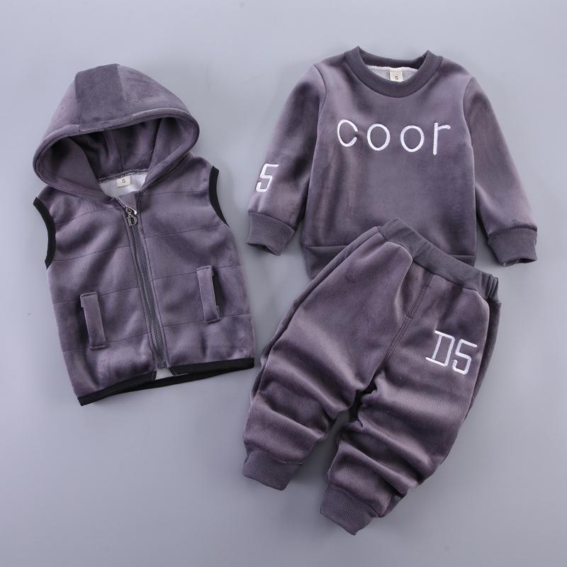 Baby Kleidung Jungen Plus Samt Langarm Pullover Mädchen Warme Kapuzen Weste Baumwolle Drei-stück Cartoon Bär Anzug 100 von Joom DACH