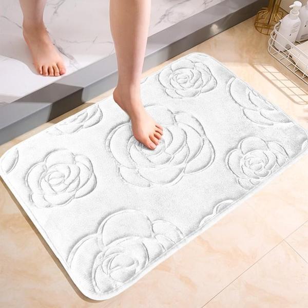 Badvorleger mit Rosenblüten-Prägung, Badezimmer-Badematte, Flanell, rutschfester Teppich in der Badewanne, Bodenteppich, Duschraum, Fußmatte, Memory-Schaum-Pad, waschbarer Teppich 50*80 von Joom DACH