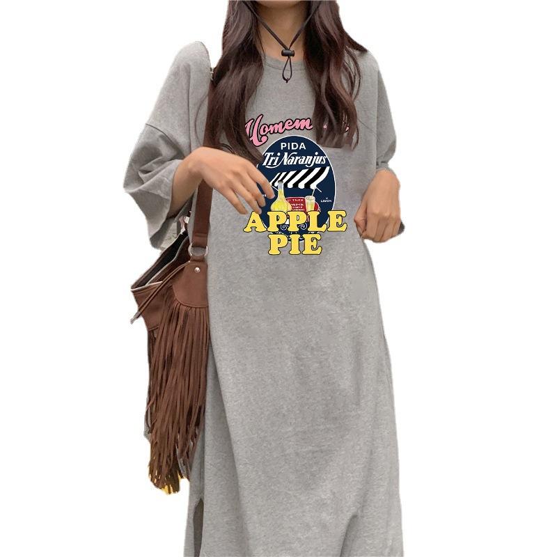 Baumwolle Sommer Neue Koreanische Lose Brief Druck Student Schlitz Kurzarm Mittellanges Kleid für Frauen One size von Joom DACH