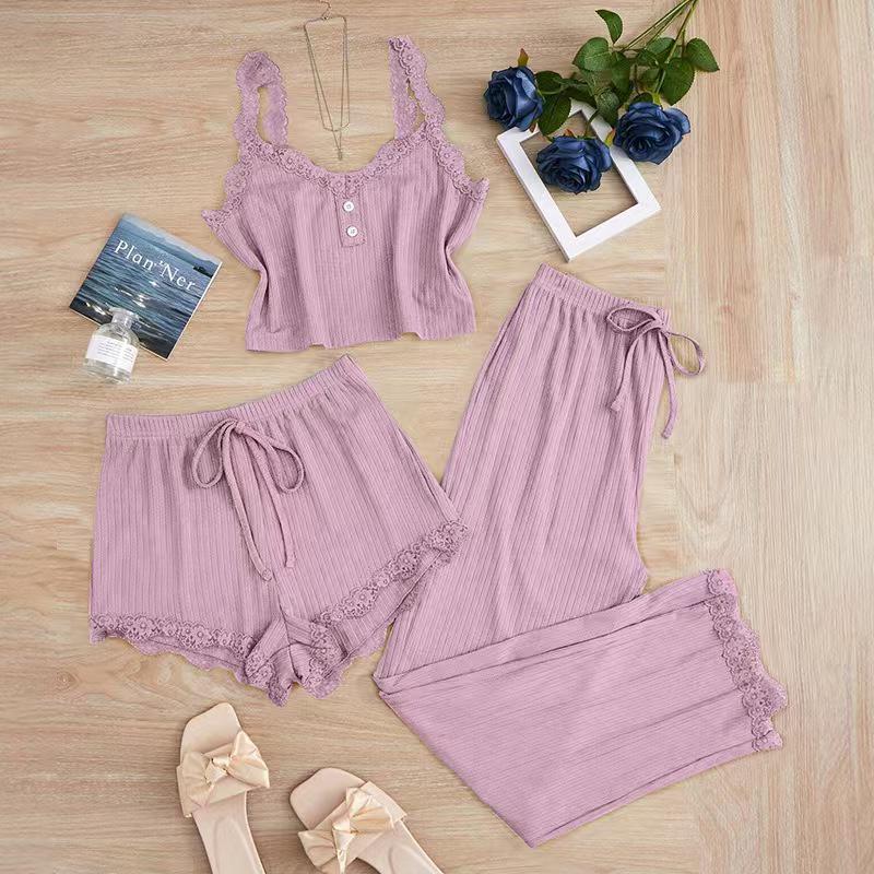 Beliebtes Damen Dreiteiliges Pyjama-Set mit Spitzenbesatz: Camisole, Shorts und lange Hose Large von Joom DACH