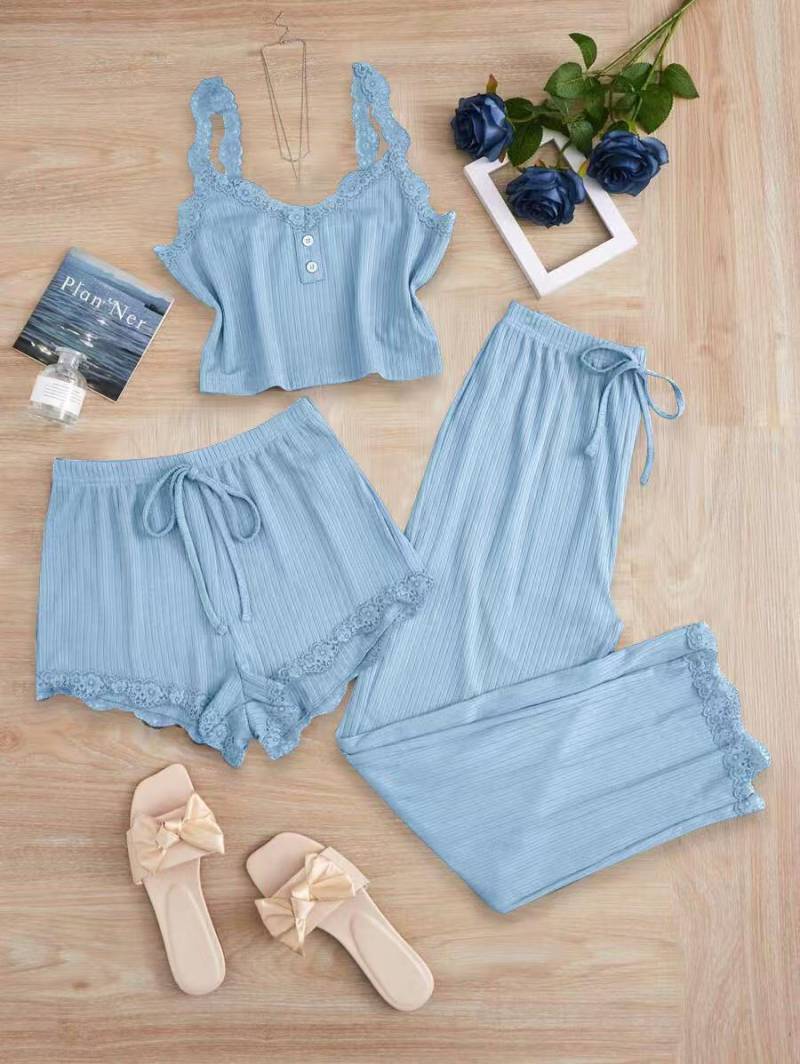 Beliebtes Damen Dreiteiliges Pyjama-Set mit Spitzenbesatz: Camisole, Shorts und lange Hose Medium von Joom DACH