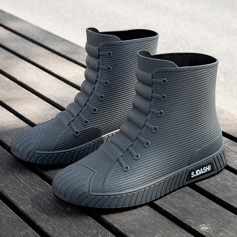 Bestellen Sie eine Nummer größer. Modische Regenstiefel für Herren, Gummistiefel, zum Hineinschlüpfen, wadenhohe, wasserdichte Arbeitsstiefel, bequeme, rote, rutschfeste Angelschuhe für Herren 45 grau von Joom DACH