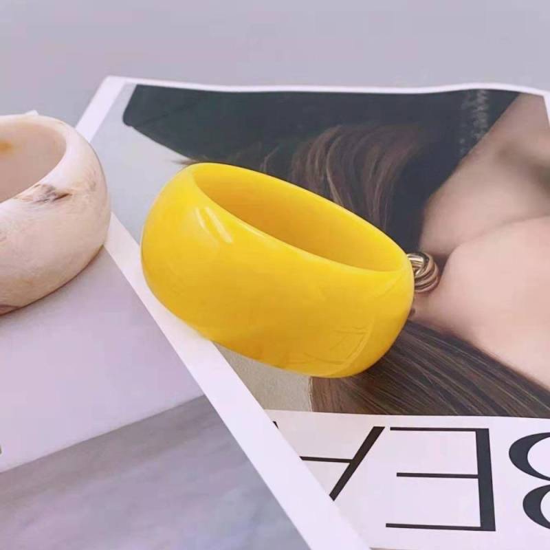 Bohemian Jelly Color Wide Bracelet Shiny Retro  Hand Ring Exaggerated Acrylic Open Bangle  Girls gelb von Joom DACH