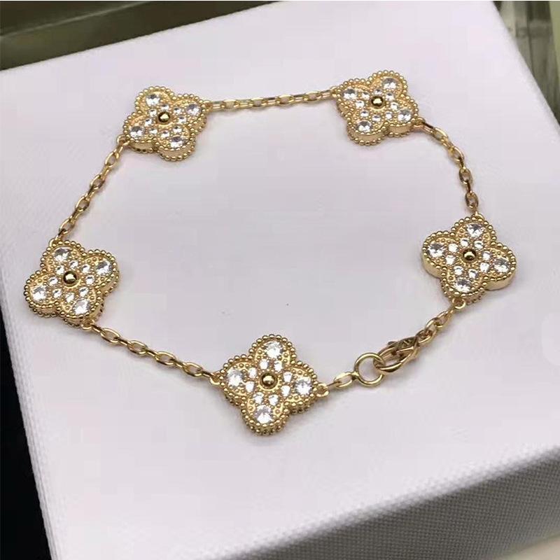 Boutique Vierblättriges Kleeblatt Fünf Blumen Armband 18K Leichter Luxus Ins Design Mode Exquisit Vielseitig Herren- und Damenmodelle Armband Boutique Bracelet von Joom DACH