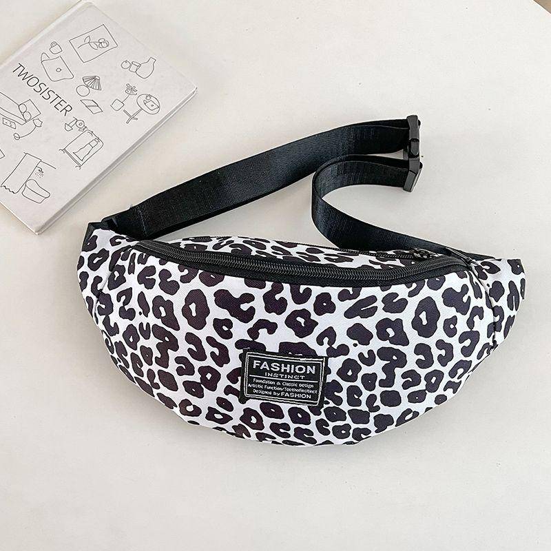 Brusttasche mit Leopardenmuster, lässige, vielseitige Hüfttasche, modische Herrentasche, kleine Tasche, Umhängetasche für Damen Single pack von Joom DACH