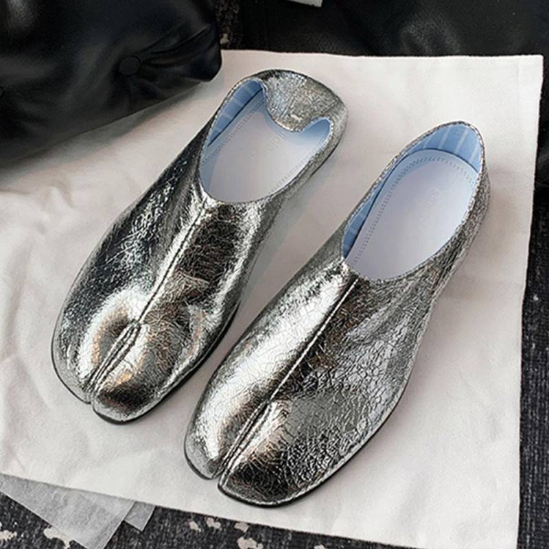Burst Silver Tabi Schuhe Damen Split Toe Flats Frühling Weiche Slipper Damen Slip-On Slides 40 von Joom DACH