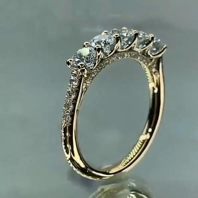 CAOSHI Minimalistischer Ehering für Damen, trendiger 5-Ring mit runden Zirkonia, goldfarben, glänzend, Verlobungsaccessoires, Schmuck, Geschenk, Großhandel 10 von Joom DACH