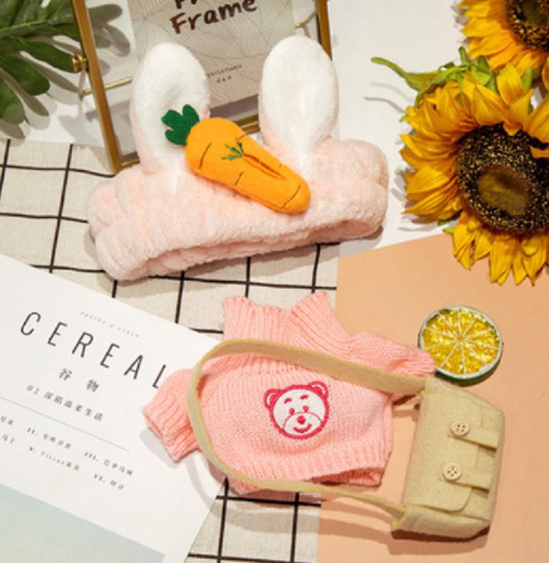 Cafe Duck, 30 cm, kleine gelbe Ente, süßes Kissen, Plüschtier, ausgestopfte Puppe mit Brille und Kleidung, süßes Cartoon-Spielzeug CHINA von Joom DACH