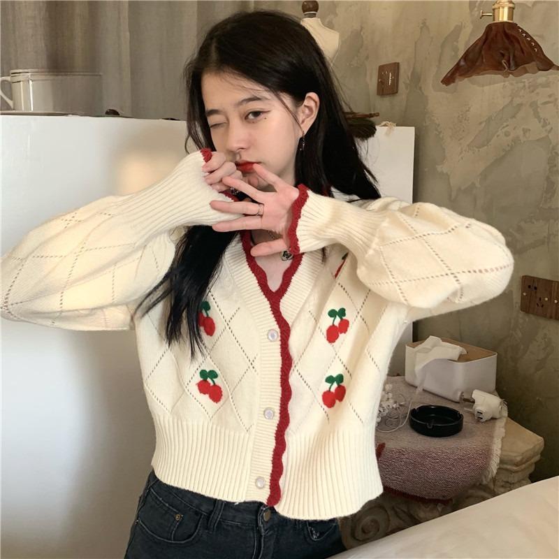 Cardigan für Damen Süße Stickerei Locker Oversize Strickpullover Weibliche Strickoberbekleidung Koreanische Oberteile Damen Herbst One Size apricot von Joom DACH