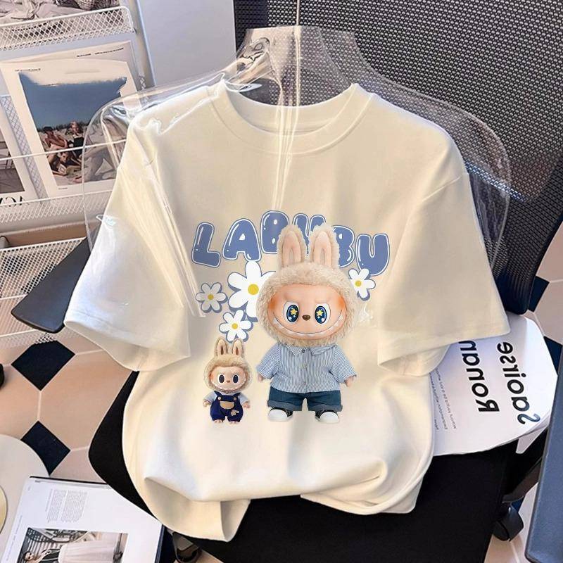 Cartoon Grafik Labubu Kinder Erwachsene Bedrucktes T-Shirt Sommer Herren und Damenmode Outdoor Mädchen Kurzarm T-Shirts Top Kleidung M Cartoon Grafik Labubu Kinder Erwachsene Bedrucktes T-Shirt Sommer Herren und Damenmode Outdoor Mädchen Kurzarm T-Shirts Top Kleidung M von Joom DACH