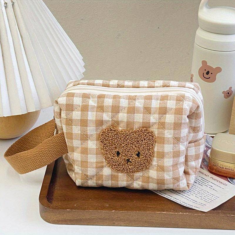 Cartoon Tier Lockiger Patch Bär Kosmetiktasche Niedliche Nische Damen Aufbewahrungstasche Student Tragbar Große Kapazität Baumwolle Gesteppt Handba kaffeebraun von Joom DACH