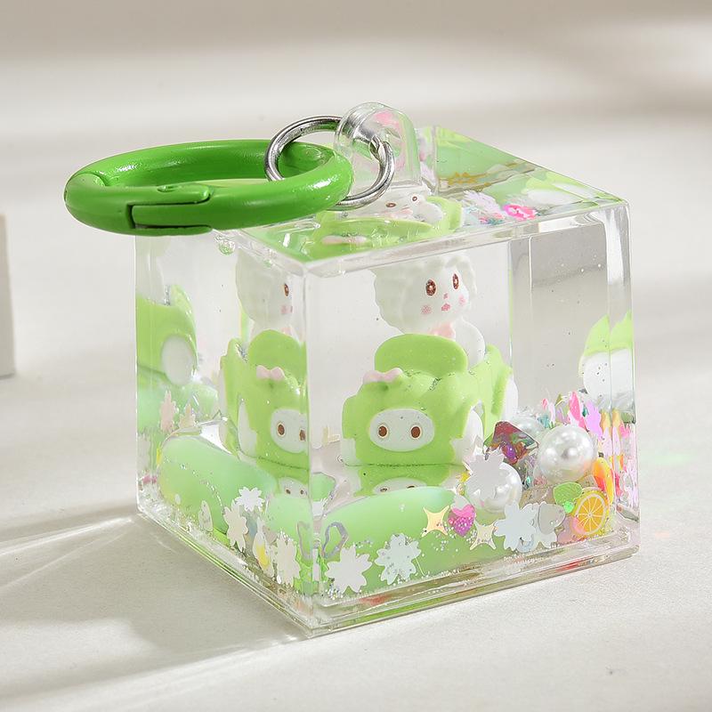 Cartoon Treibsand Flasche Auto Schlüsselanhänger - süße Mädchen Acryl Tasche Anhänger Accessoire Color rings + large square bottle grün von Joom DACH