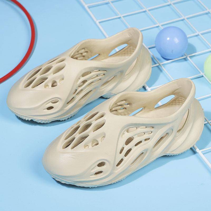 Coconut Kinder Loch Schuhe 2025 Sommer Eltern-Kind Strand Schuhe Jungen und Mädchen weichen Sohlen Sandalen 34-35 apricot von Joom DACH