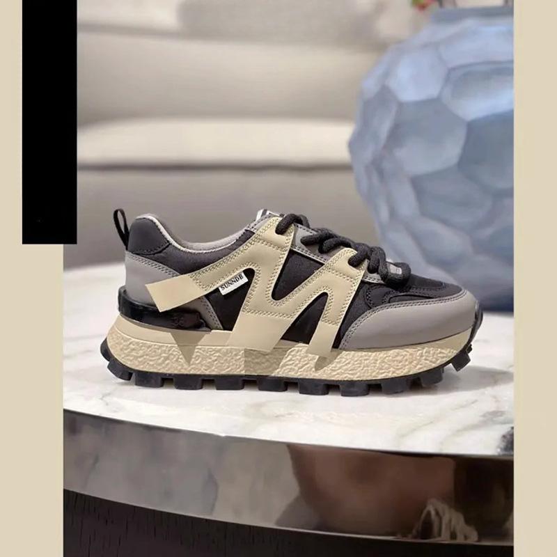 Cortez mit dicker Sohle und Waffelmuster für Damen, neue Frühjahrsmodelle, passende und leichte Casual Sneaker aus echtem Leder, Papa-Schuhe für Damen 40 von Joom DACH