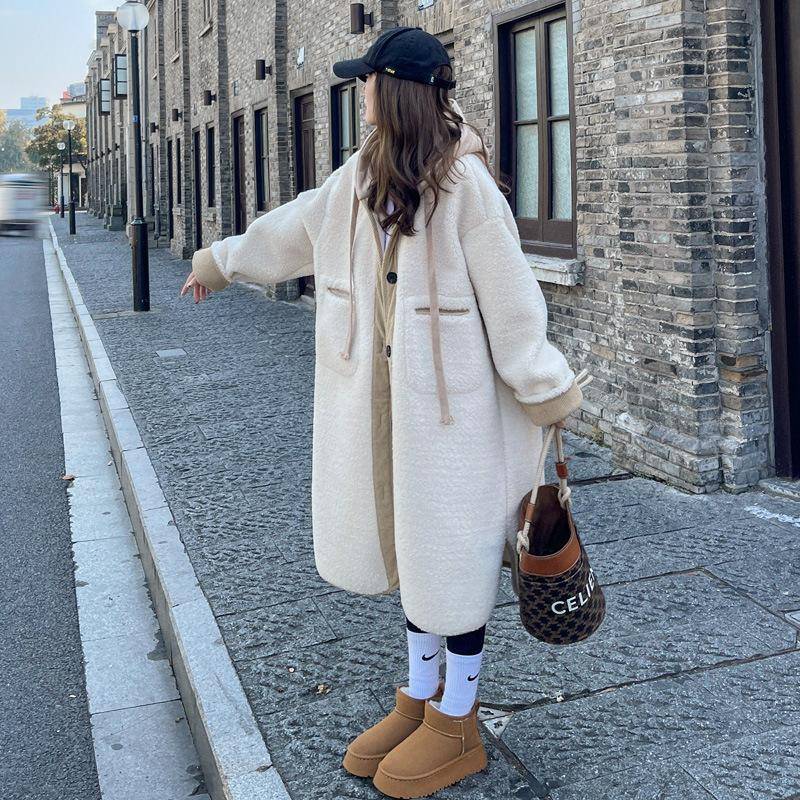 Cremefarbener Mantel aus Lammwolle mit Kapuze für Damen im Herbst und Winter, verdickter, lockerer, lässiger Mantel aus Baumwollplüsch in mittlerer Länge im koreanischen Stil XL von Joom DACH