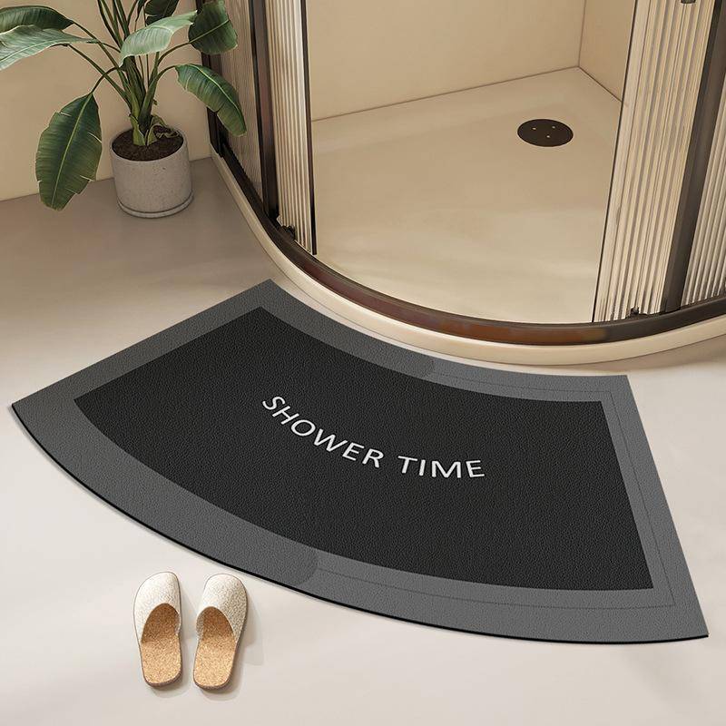 Gebogene fächerförmige Badezimmer-Fußmatte Duschraumteppich Kieselgur Stark saugfähige Matte Badezimmertür Rutschfeste Fußmatte 45 * 100CM von Joom DACH
