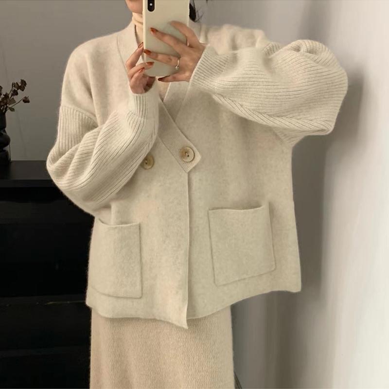 DIMANAF 2024 Winter Plus Größe Herbst Frauen Feste Tasten Pullover Jacke Stricken Mode Oversize Casual Stil Lose Strickjacke Pullover One Size beige DIMANAF 2024 Winter Plus Größe Herbst Frauen Feste Tasten Pullover Jacke Stricken Mode Oversize Casual Stil Lose Strickjacke Pullover One Size beige von Joom DACH