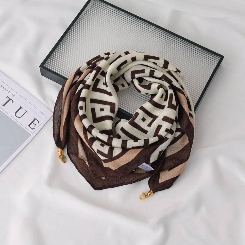 Damen 65  Seiden-Quadrat-Schal mit Magnetverschluss – Herbst/Winter-Druck, modischer & vielseitiger Dreiecks-Schlauchschal von Joom DACH