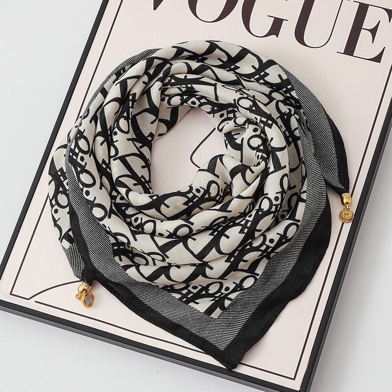 Damen 65  Seiden-Quadrat-Schal mit Magnetverschluss – Herbst/Winter-Druck, modischer & vielseitiger Dreiecks-Schlauchschal von Joom DACH