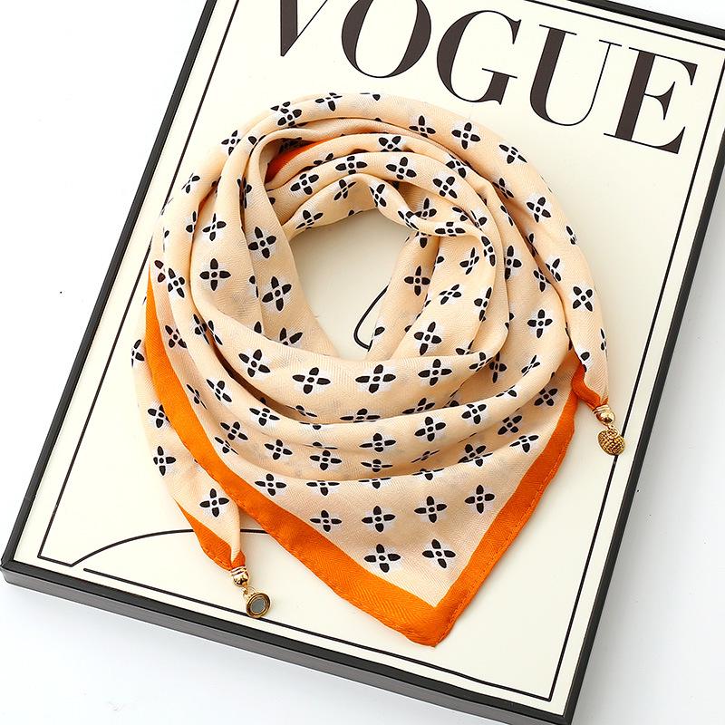 Damen 65  Seiden-Quadrat-Schal mit Magnetverschluss – Herbst/Winter-Druck, modischer & vielseitiger Dreiecks-Schlauchschal von Joom DACH