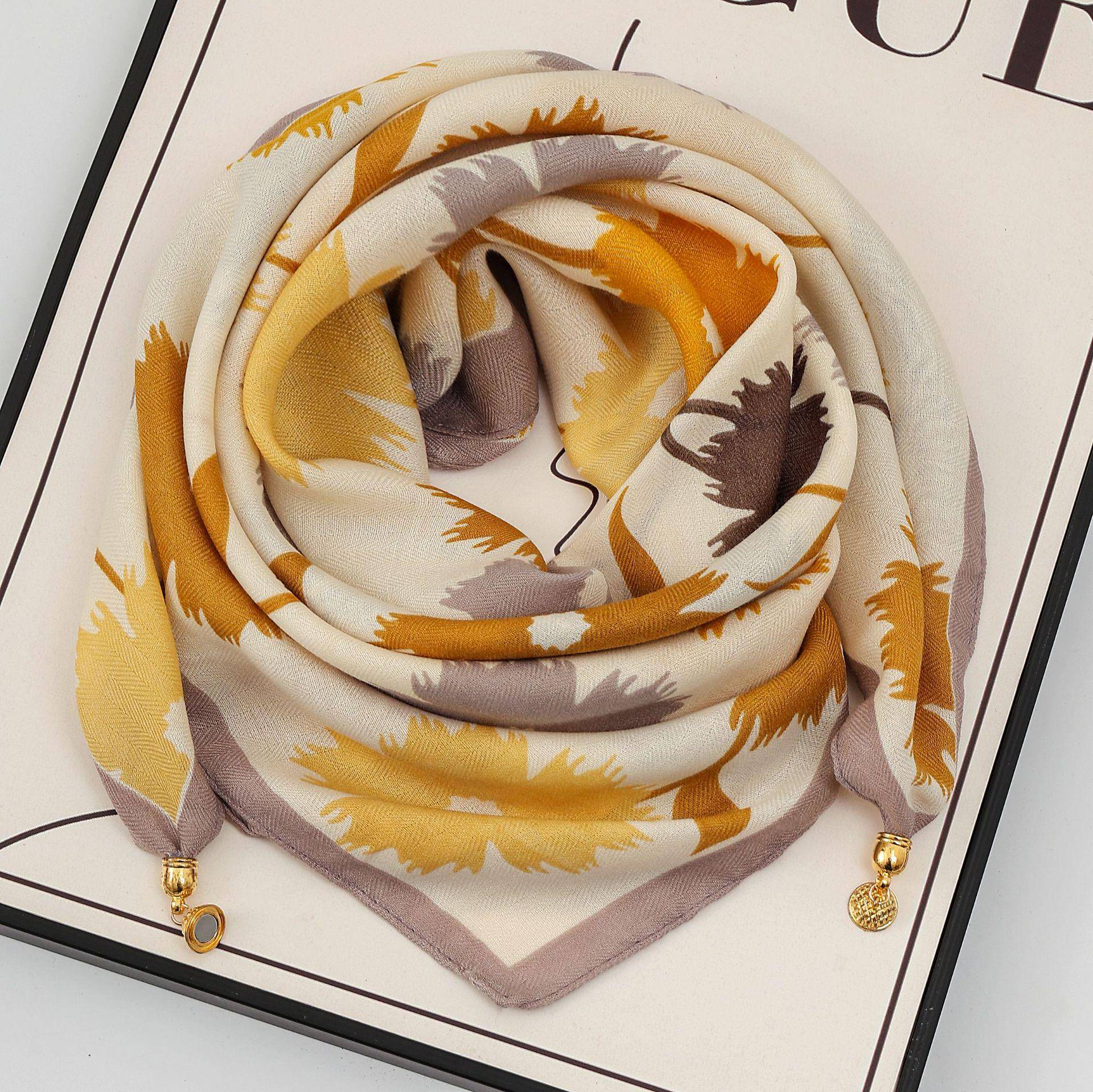 Damen 65  Seiden-Quadrat-Schal mit Magnetverschluss – Herbst/Winter-Druck, modischer & vielseitiger Dreiecks-Schlauchschal von Joom DACH