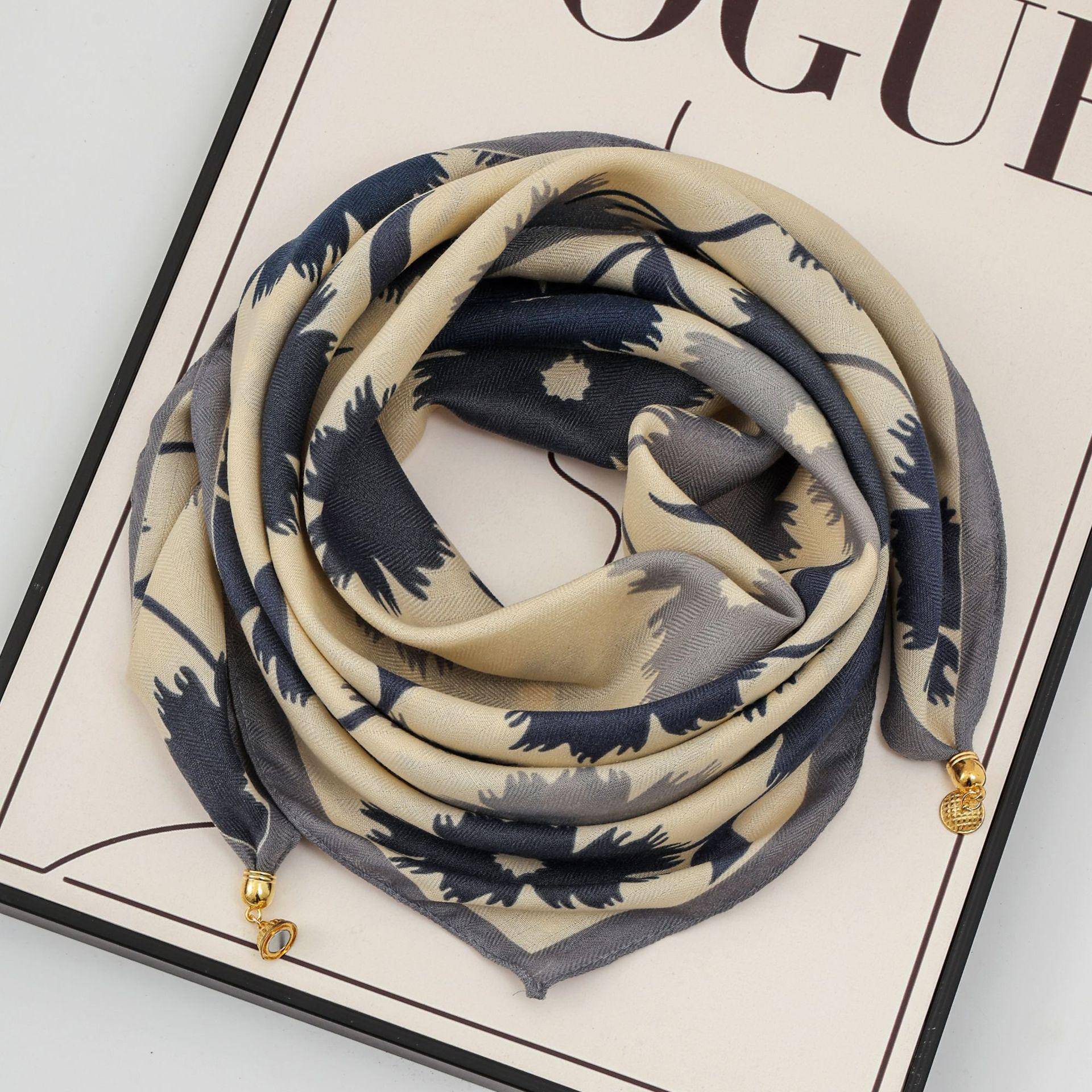 Damen 65  Seiden-Quadrat-Schal mit Magnetverschluss – Herbst/Winter-Druck, modischer & vielseitiger Dreiecks-Schlauchschal von Joom DACH