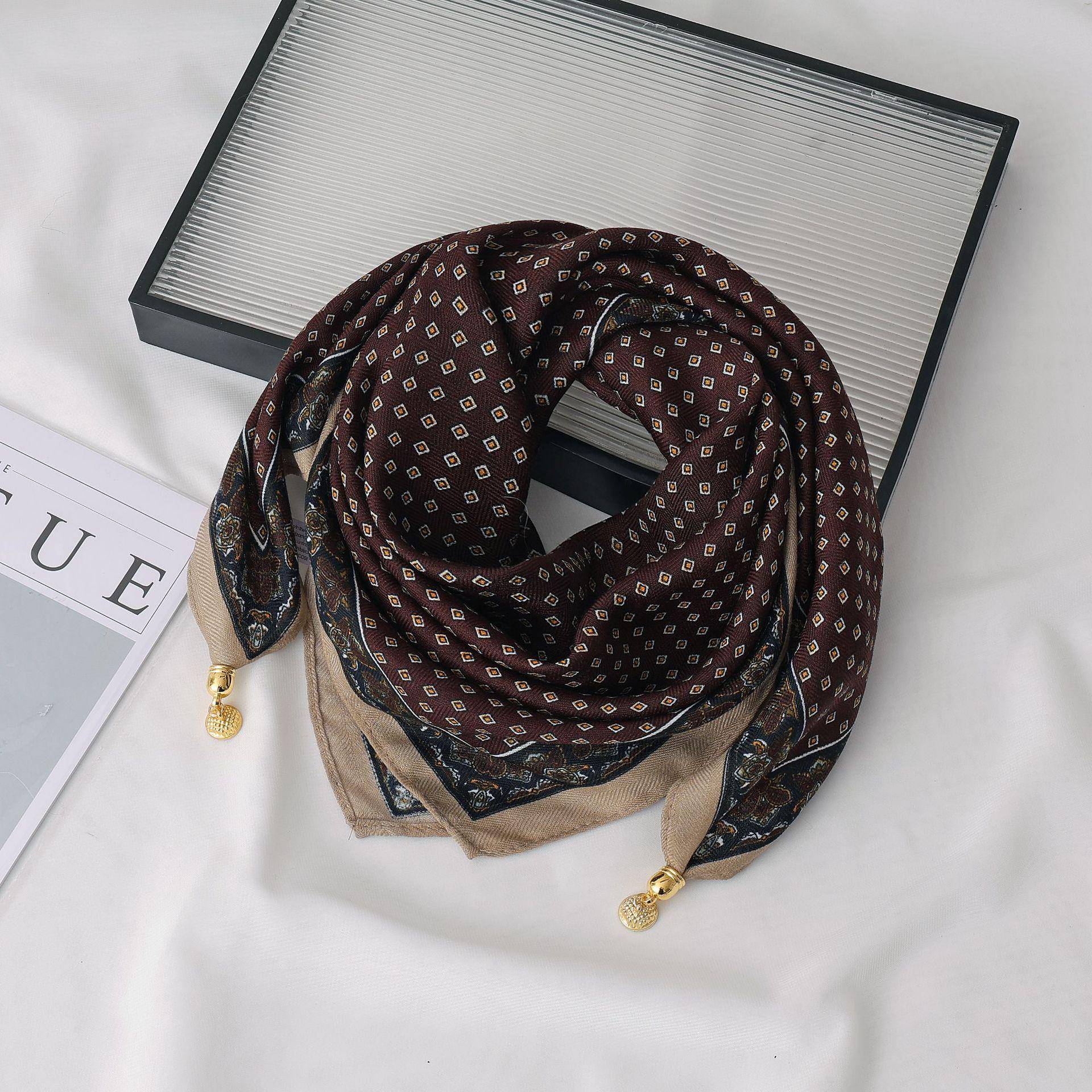 Damen 65  Seiden-Quadrat-Schal mit Magnetverschluss – Herbst/Winter-Druck, modischer & vielseitiger Dreiecks-Schlauchschal von Joom DACH