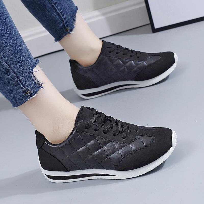 Damen Casual Walking Schuhe Sommer Flache Schnürschuhe Leder Hochwertige Sneakers Mode Wilde Loafer mit flachem Boden Damen Sneakers 35 von Joom DACH