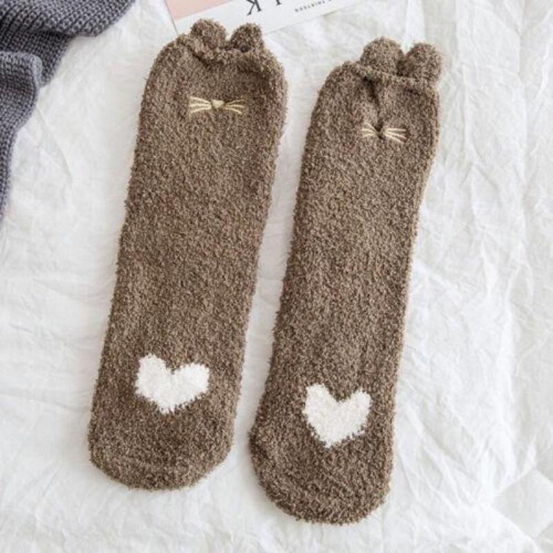 Damen Damen Soft Coral Velvet Fluffy Bodensocken Winter Warm halten Slipper Fleece Socken XYZ armee grüne von Joom DACH