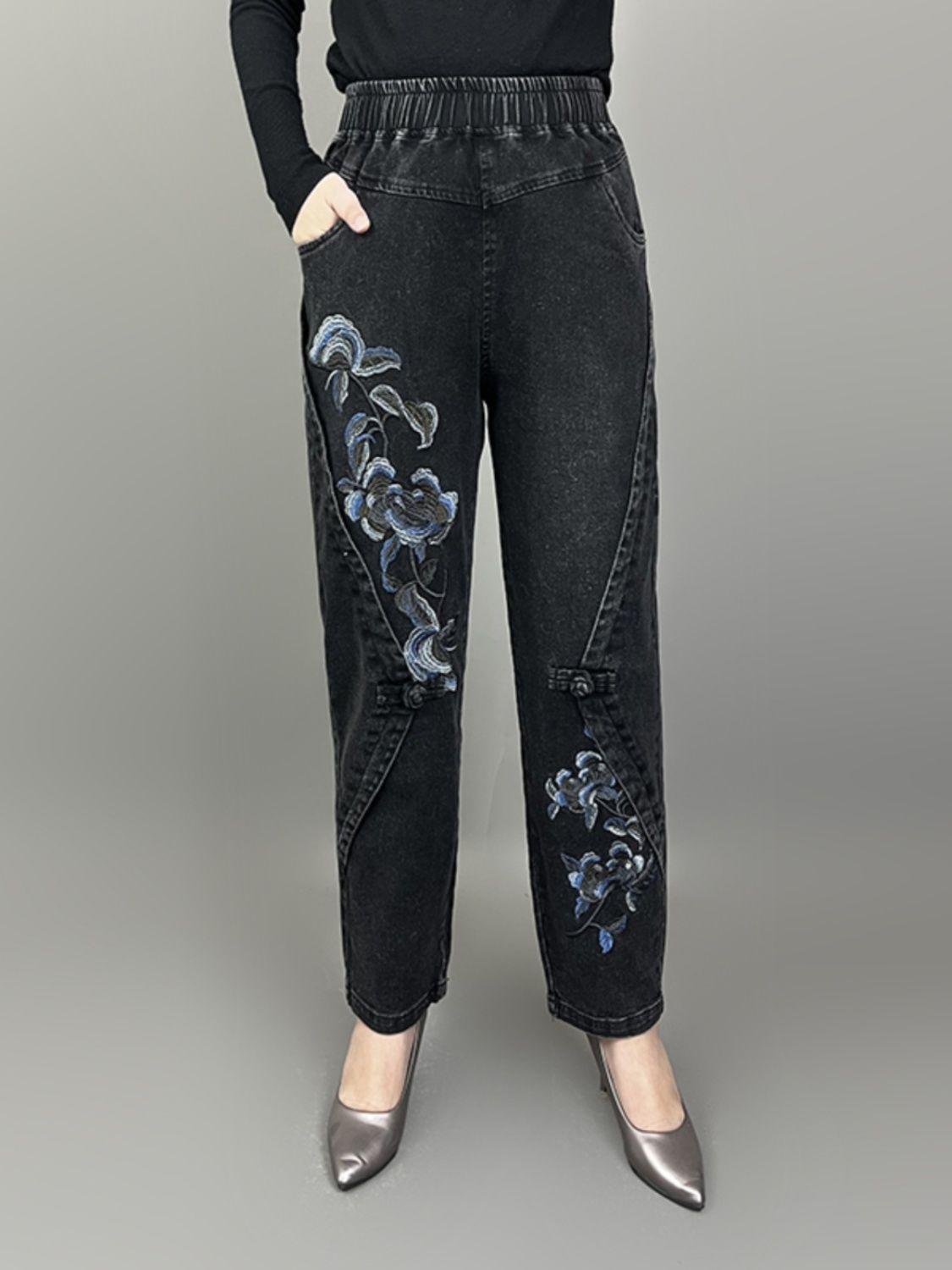 Damen Elastische Taille Bestickte Jeans Mom's Haremshose Frühling Mittelalterliche und Ältere Jeanshosen 3XL von Joom DACH