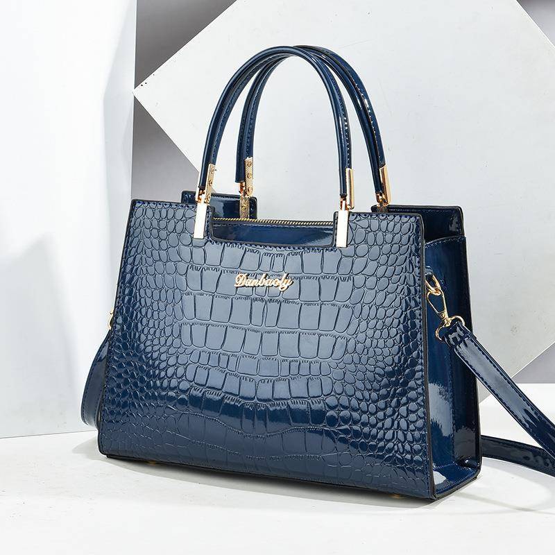 Damen Europäische und amerikanische Umhängetasche aus Lackleder, glänzende Damenhandtasche One Size blau Damen Europäische und amerikanische Umhängetasche aus Lackleder, glänzende Damenhandtasche One Size blau von Joom DACH