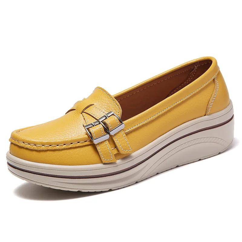 Damen Flache Plateau-Loafer, Bequeme Damen-Mokassins aus Leder mit Keilabsatz, Orthopädische Schlupfschuhe, Freizeitschuhe in Übergröße 35 von Joom DACH