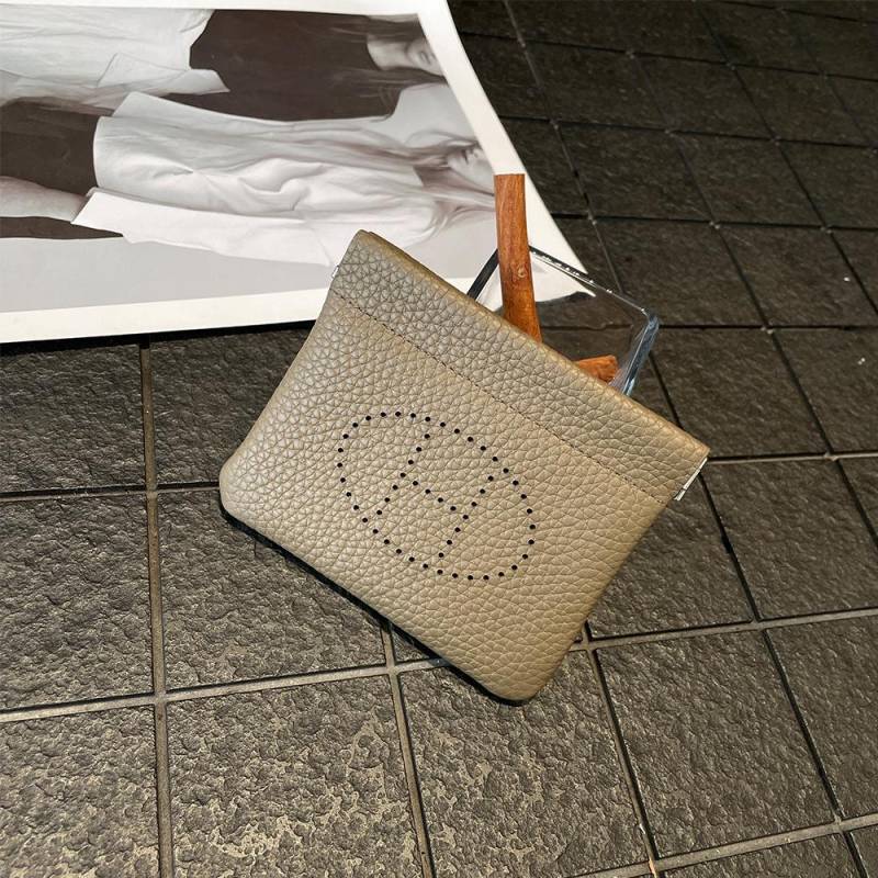 Damen Geldbörse & Kartenhalter aus echtem Leder - Rindsleder mit Hohlmuster, Mini-Lippenstiftfach, Exquisiter Ausweishalter von Joom DACH