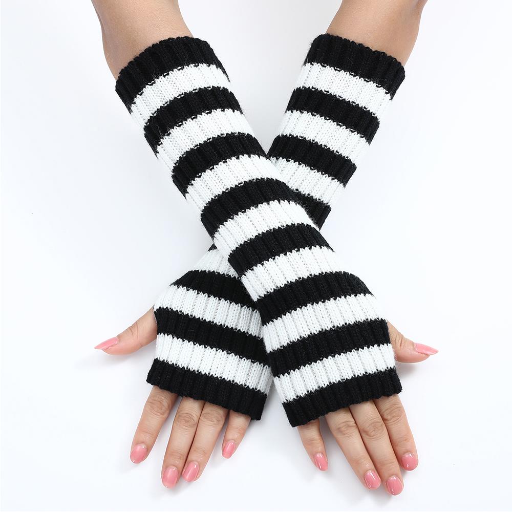 Damen Gestrickte Fingerlose Armstulpen Gothic Stil Gestreift Winter Lange Armwärmer Mädchen Harajuku Mode Handgelenkshandschuhe One Size schwarz von Joom DACH