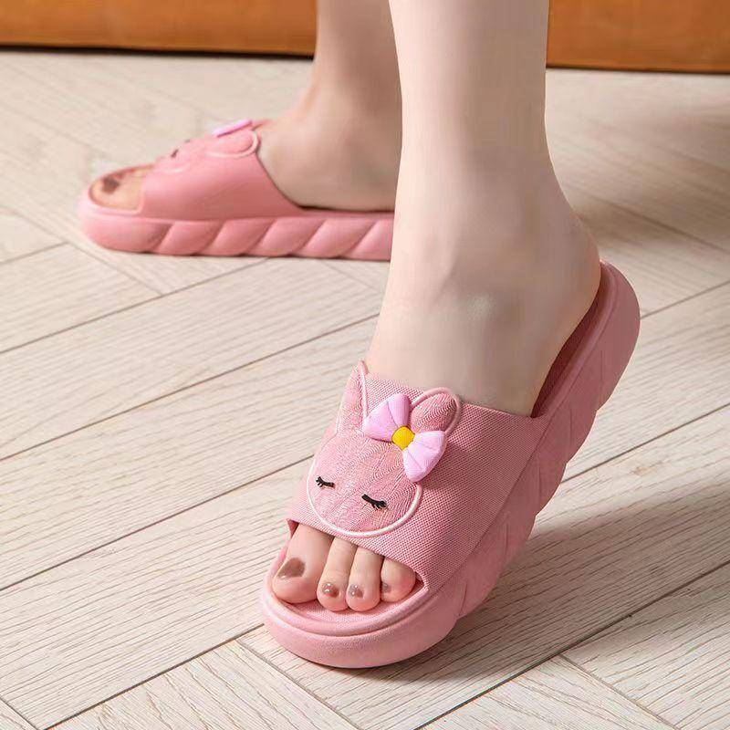 Damen Hausschuhe 2024 Sommer Neu Badezimmer Dicksohlige Rutschfeste Verschleißfeste Weichsohle Bequeme Leichte Slipper 37 rosa von Joom DACH