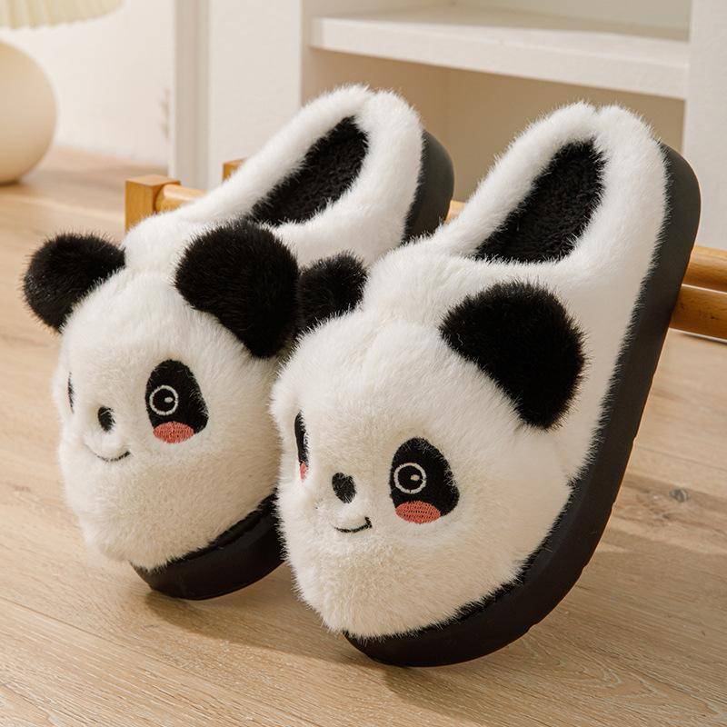 Damen Hausschuhe Niedliche Cartoon Panda Tier Hausschuhe Mädchen Eisbär Zuhause Warme Schuhe Weibliche Plüsch Winter Baumwollhausschuhe 38-39 von Joom DACH