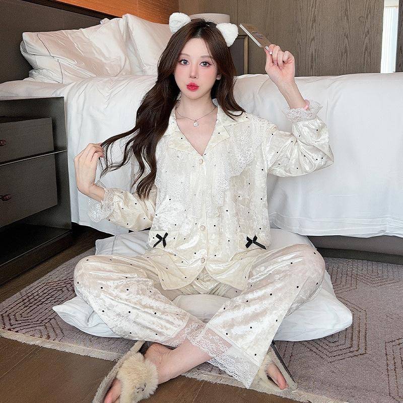 Damen Herbst Samt Pyjama Süße Spitze Patchwork Nachtwäsche Velours Nachtwäsche Oberteil&Hose 2-teiliger Pyjama Anzug Loungewear Hauskleidung XL weiß von Joom DACH
