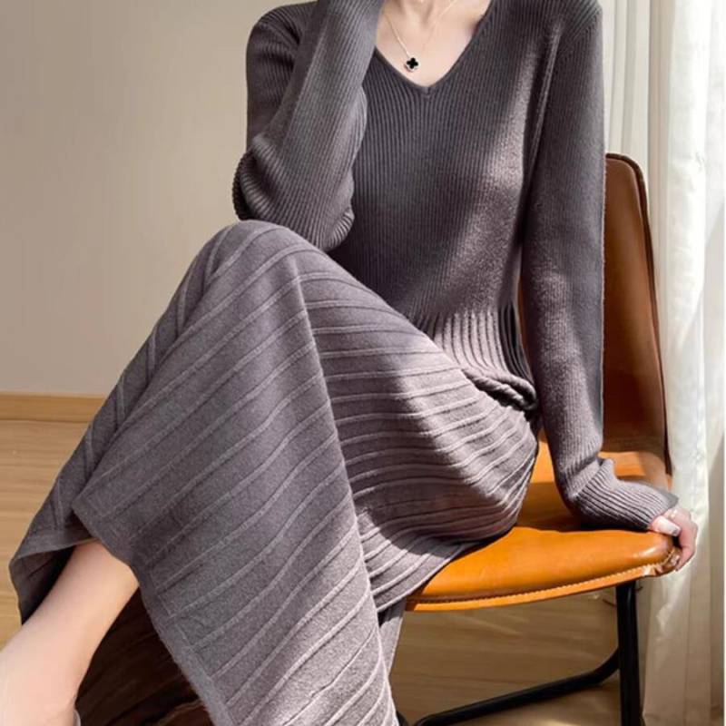 Damen Herbst und Winter Taillenbetonter und schlankmachender A-Linien-Basisrock Mittellanger Pullover Langarm-Strickkleid über dem Knie XL von Joom DACH