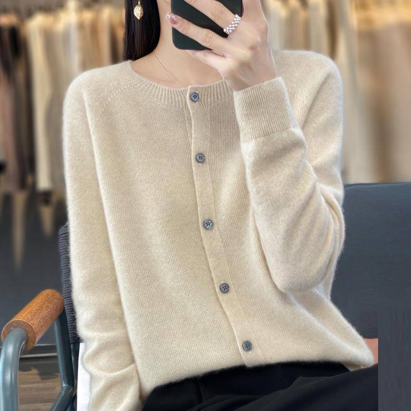 Damen High-End Woll-Cardigan - Rundhalsausschnitt, Langarm, Vielseitiger Strickpullover, Ready-to-Wear Herbst/Winter Übermantel M (100-110 jin) von Joom DACH