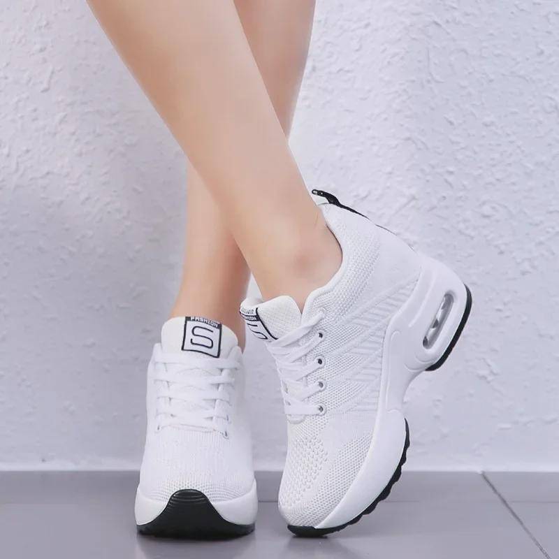 Damen Höhenverstärkende 8cm Mesh Sneaker Wedges - Atmungsaktives Luftkissen, Größe 33-41 33 von Joom DACH