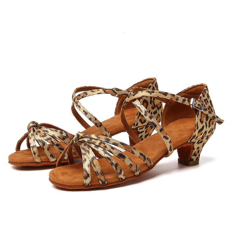 Damen Mädchen Latein Tanzschuhe Kinder Weiche Sohle Gesellschaftstanz Schuhe Salsa Chacha Schuhe Absatz 4cm 36 Leo-Print von Joom DACH