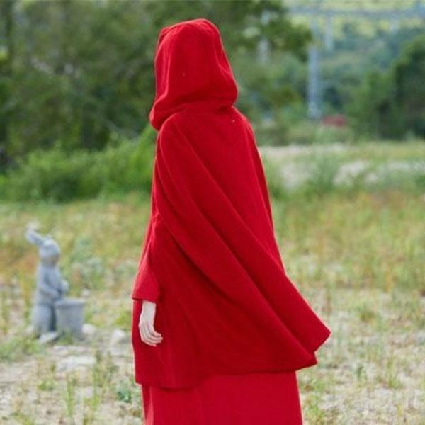 Damen Mantel mit Fledermausärmeln und Kapuze, Winter, einfarbig, Umhang, Cosplay, Umhang, Schal S rot von Joom DACH