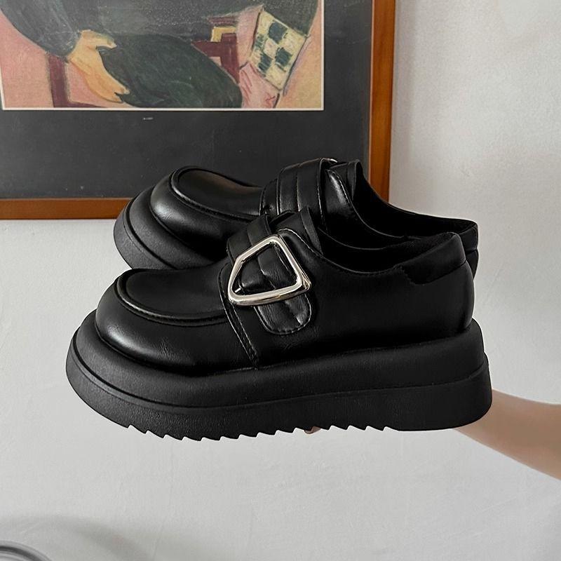 Damen-Muffin-Schuhe aus japanischem Leder mit dicker Sohle, neue, vielseitige Pumps im Preppy-Stil, hässliche und süße Brot-Loafer 40 von Joom DACH