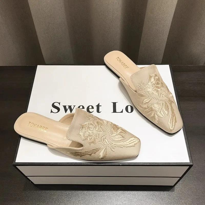 Damen Pantoletten Hausschuhe Sommer Schuhe Ballerinas Retro Chinesischer Stil Blumen Elegant Kleid Niedriger Absatz Sandalen Designer Slipper im Angebot 40 beige von Joom DACH