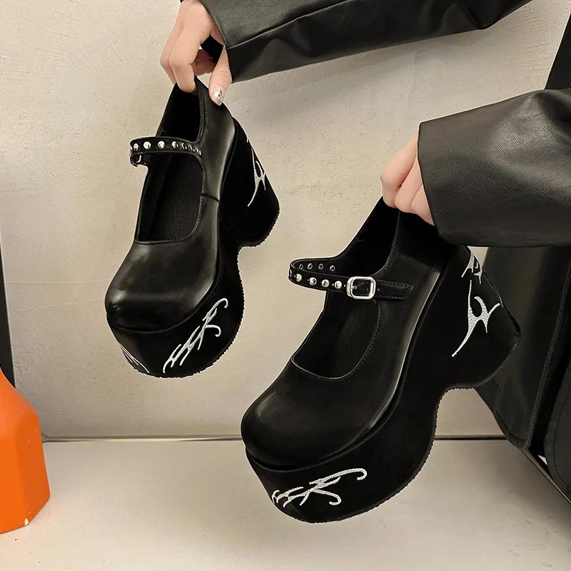 Damen Plateau High Heels Gothic Lolita Neue Mary Jane Schuhe Lässige Damen Party Wedges Pumps mit dicker Sohle Schwarze Loafer 35 schwarz von Joom DACH